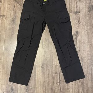 5.11 14 Waist Women’s Tactical Series Pants Blk Cargo Style Outdoor/Work Pants
